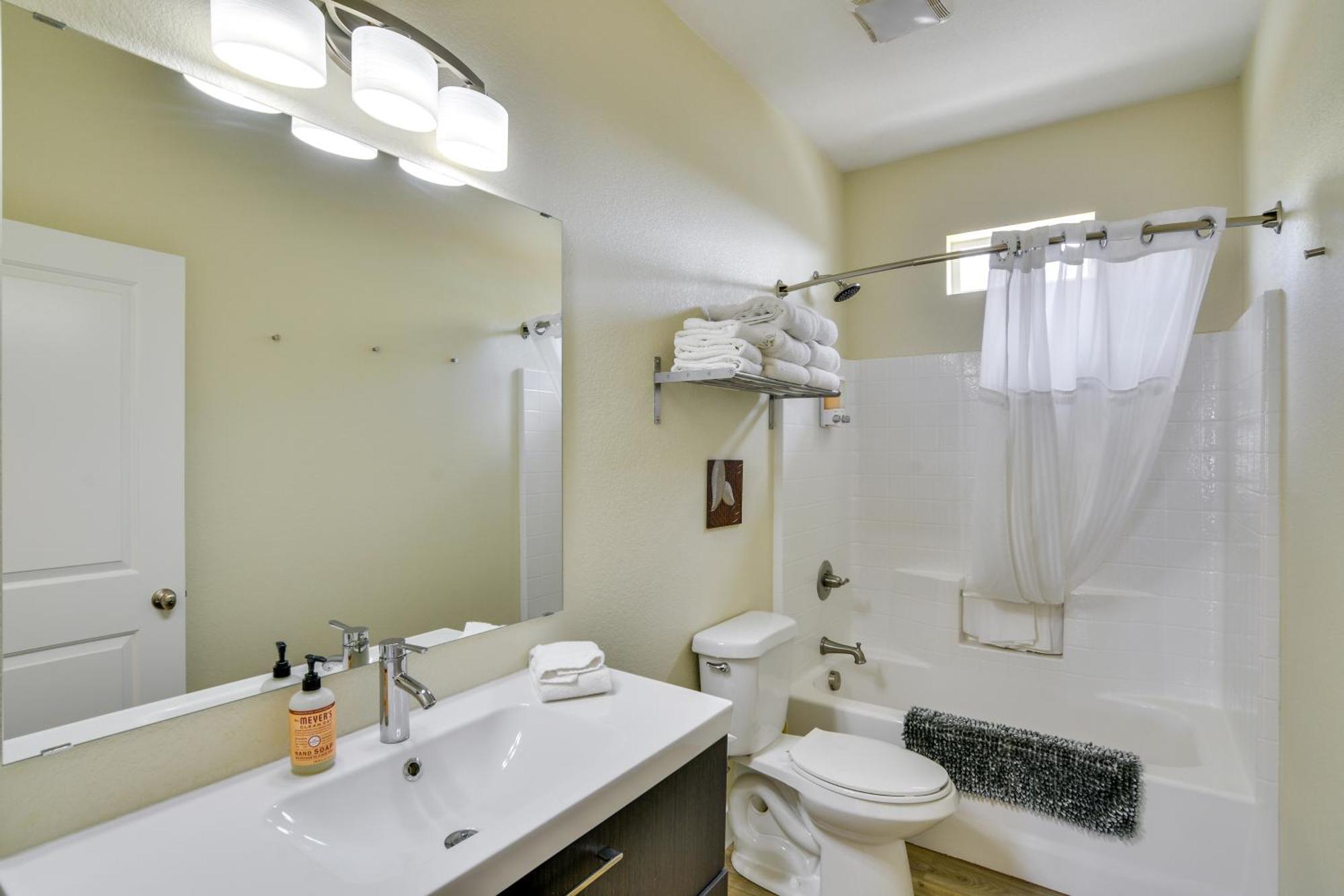 Downtown Buena Vista Condo Steps From Everything! Екстериор снимка